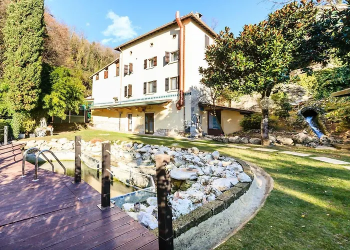 Vendégház Platani Resort 2*