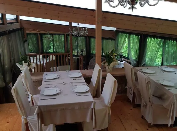 Platani Resort Vendégház