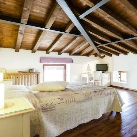 Guest house Platani Resort Caprino Veronese