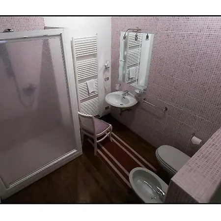 Guest house Platani Resort Caprino Veronese