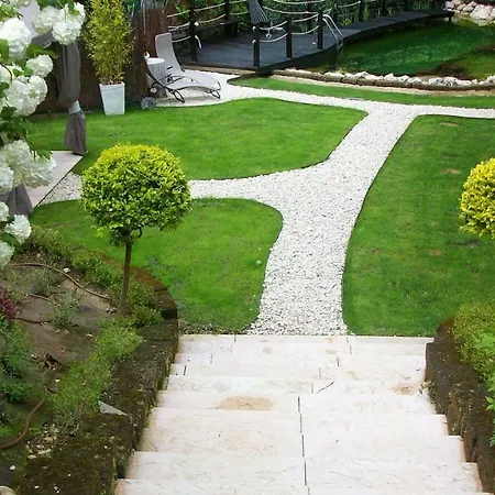 게스트하우스 Platani Resort 2*